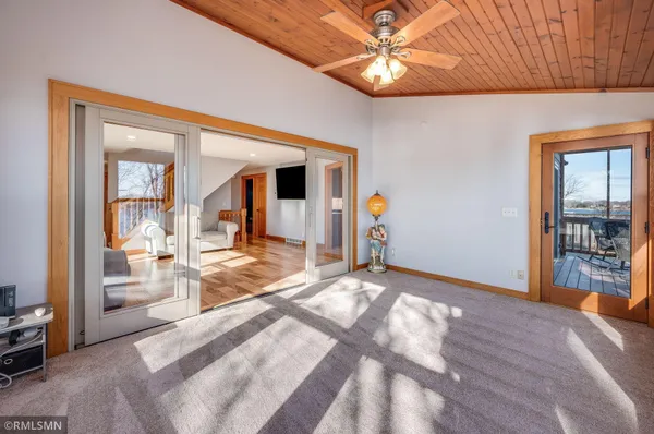 $875,000 | 3800 Sioux Lane, Madison Lake, MN 56063