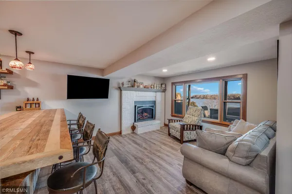 $875,000 | 3800 Sioux Lane, Madison Lake, MN 56063