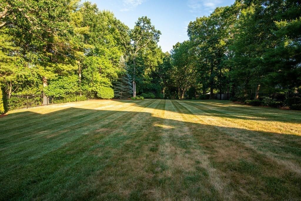 15 Cider Mill Road Lynnfield, MA 01940 - Photo 40 of 42 Gallery Image 40