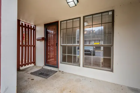 $324,900 | 214 Old Hickory Boulevard, Unit 170, Nashville, TN 37221