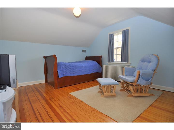 814 Wickfield Road Wynnewood, PA 19096 - Photo 17 of 22 Bedroom 4