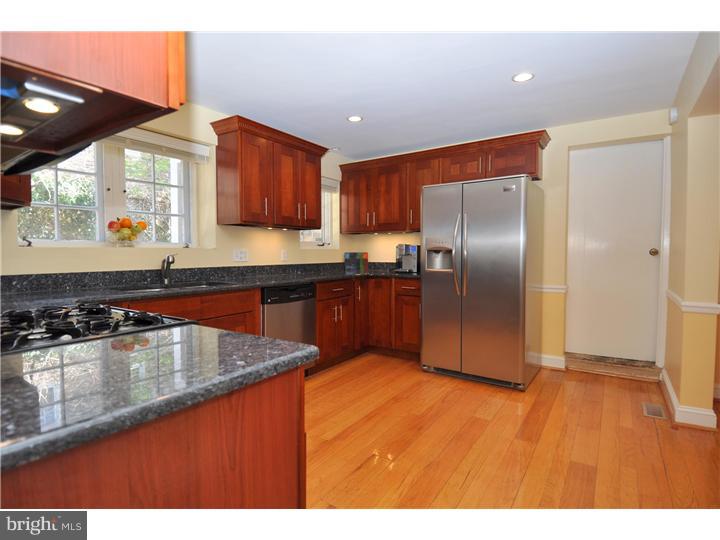 814 Wickfield Road Wynnewood, PA 19096 - Photo 6 of 22 Kitchen