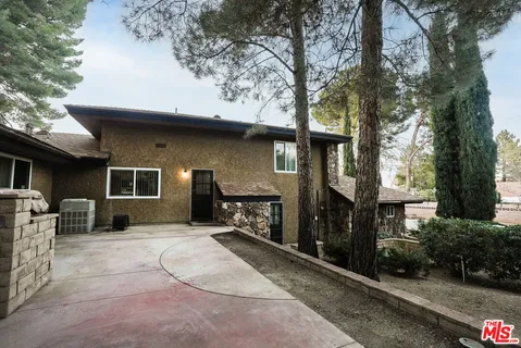 $619,000 | 42060 Parkmont Drive, Quartz Hill, CA 93536