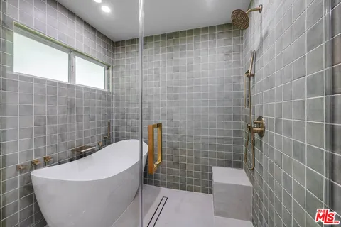 $1,699,000 | 533 North Catalina Street, Burbank, CA 91505