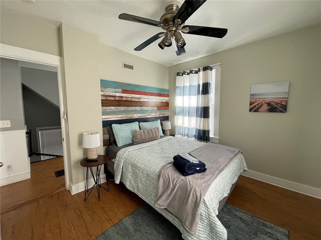 29 Anthony Street Newport, RI 02840 - Photo 18 of 29
