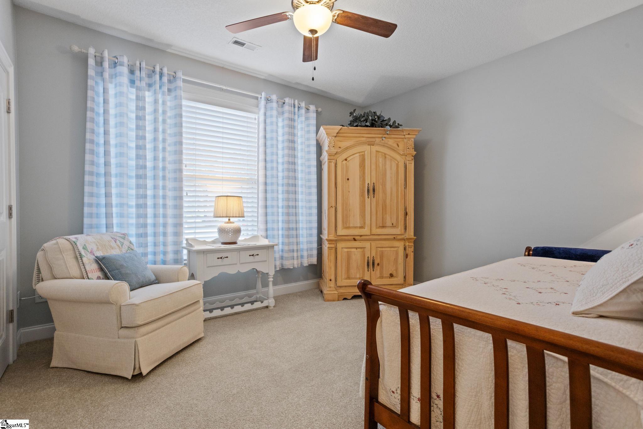 323 Holly Oaks Lane Inman, SC 29349 - Photo 7 of 40