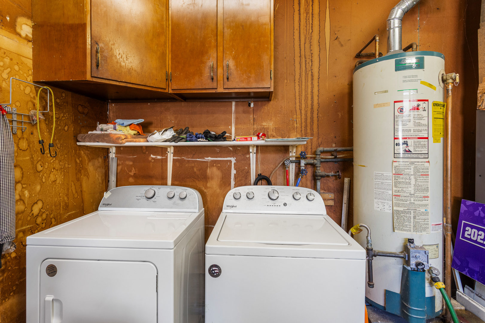 1420 South Western Avenue Champaign, IL 61821 - Photo 28 of 31 a utility room with dryer and washer