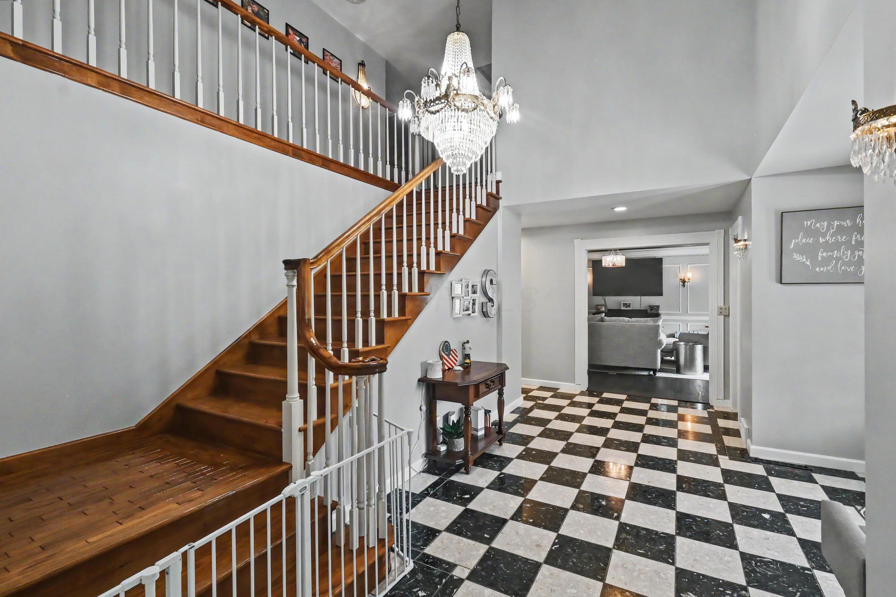 1071 Sheirer Road Mansfield, OH 44903 - Photo 5 of 92