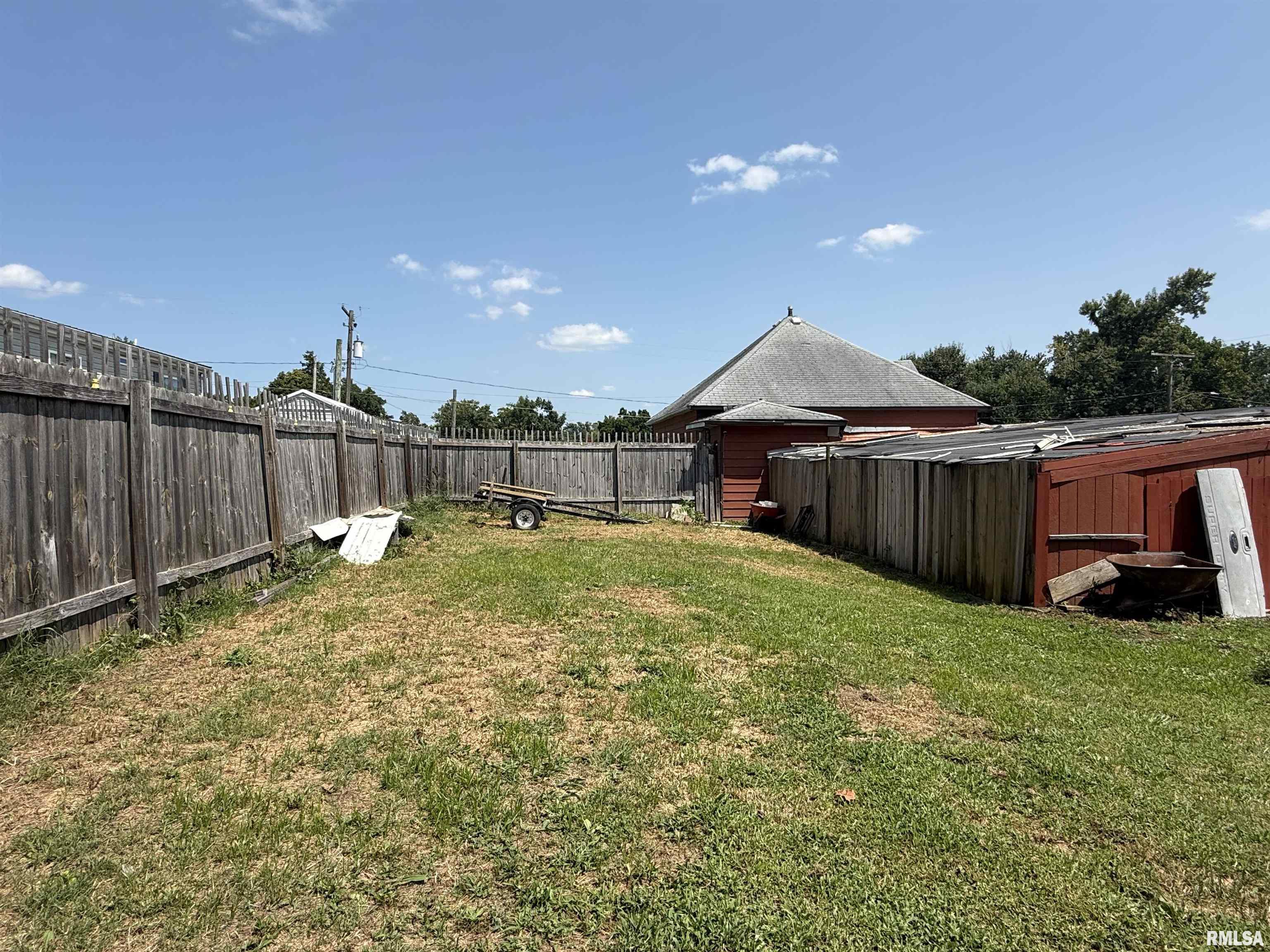 1555 Reed Street Eldorado, IL 62930 - Photo 19 of 26 Gallery Image 19