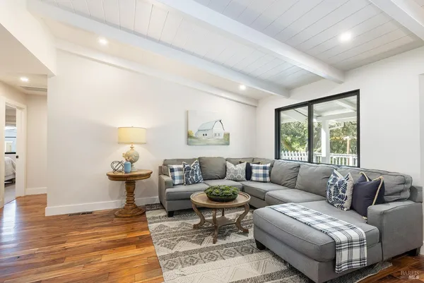 $2,350,000 | 3000 Silverado Trail, Napa, CA 94558