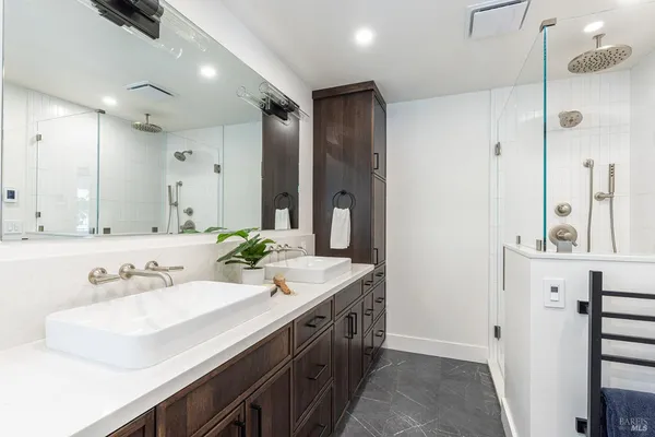 $2,350,000 | 3000 Silverado Trail, Napa, CA 94558