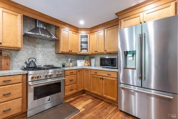 $2,350,000 | 3000 Silverado Trail, Napa, CA 94558