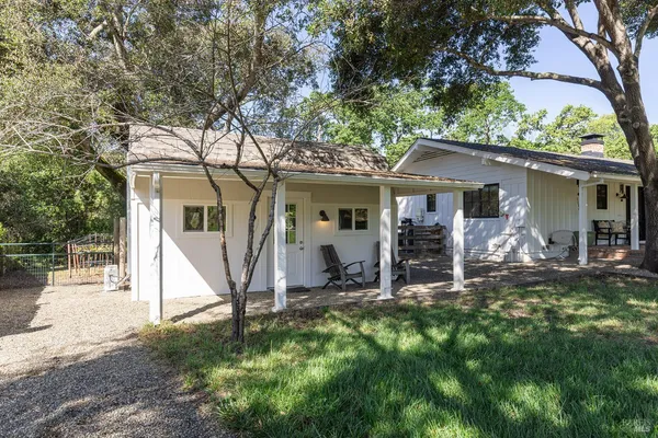 $2,350,000 | 3000 Silverado Trail, Napa, CA 94558