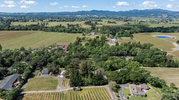 $2,350,000 | 3000 Silverado Trail, Napa, CA 94558