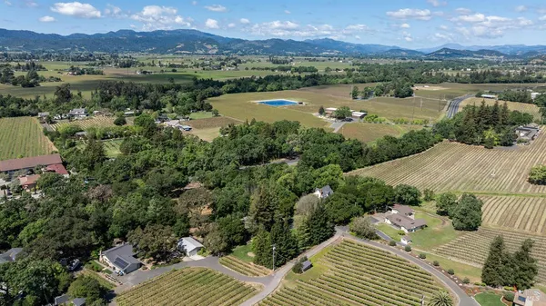 $2,350,000 | 3000 Silverado Trail, Napa, CA 94558