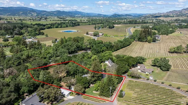 $2,350,000 | 3000 Silverado Trail, Napa, CA 94558