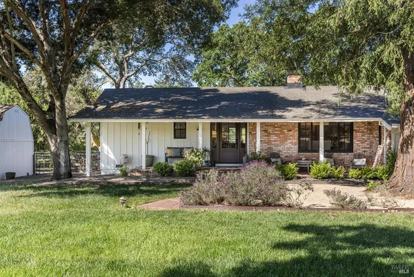 $2,350,000 | 3000 Silverado Trail, Napa, CA 94558