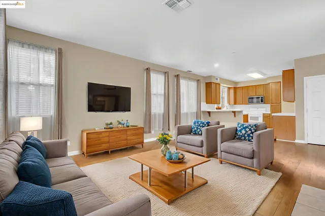 $645,000 | 220 Whispering Oaks Court, Brentwood, CA 94513