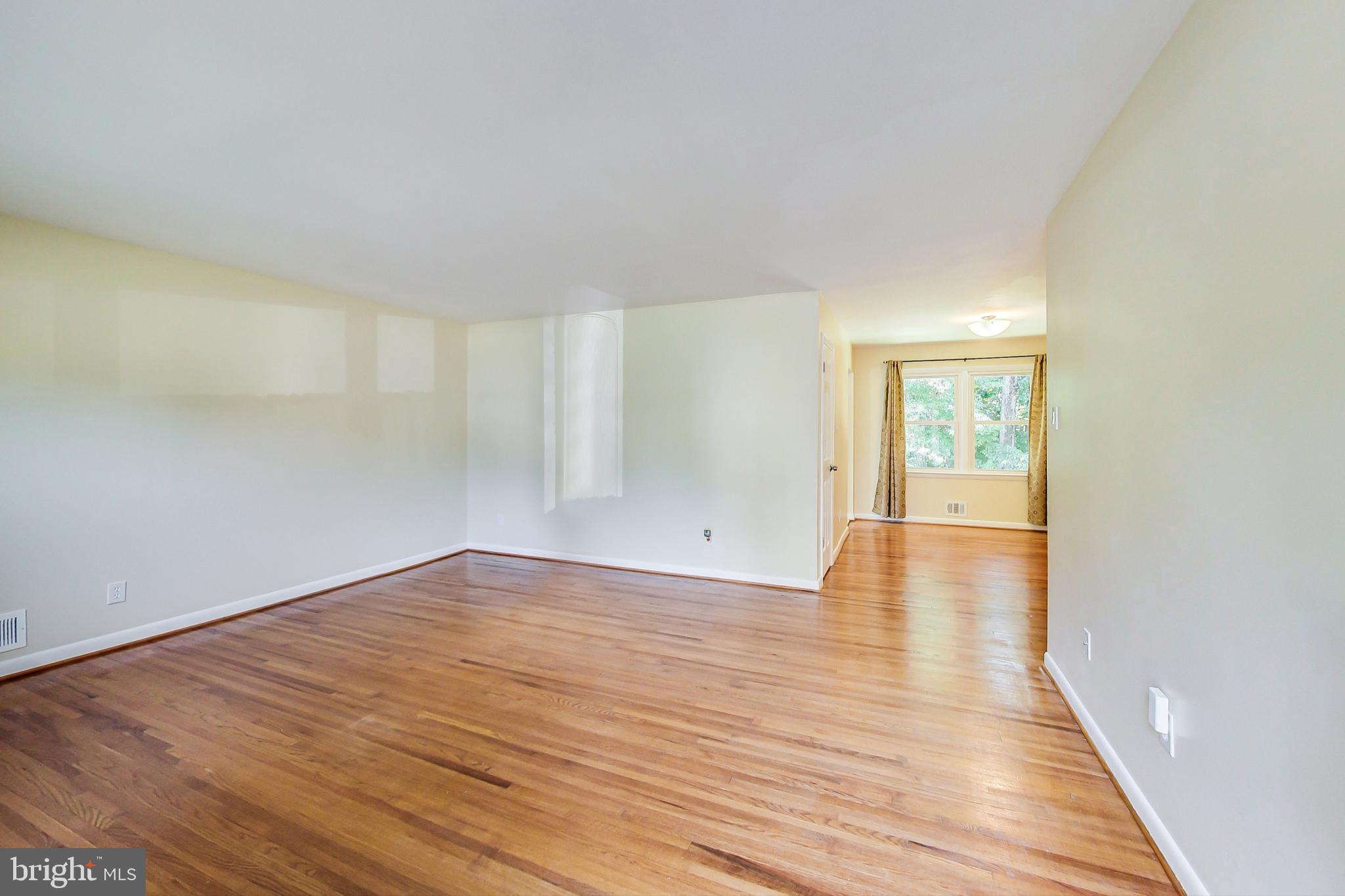 4020 Adams Drive Silver Spring, MD 20902 - Photo 3 of 39