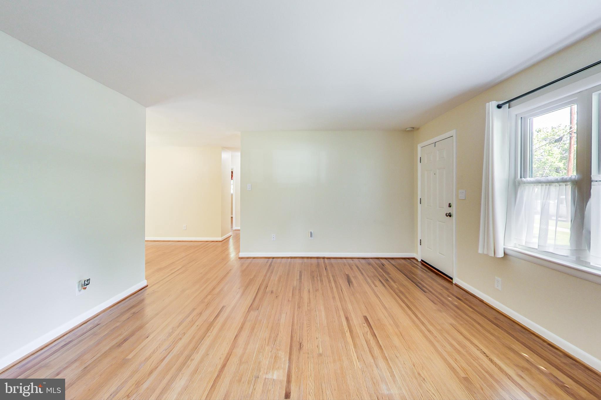 4020 Adams Drive Silver Spring, MD 20902 - Photo 5 of 39