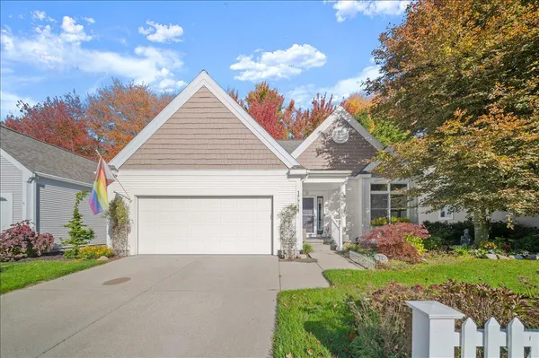 $655,900 | 17711 Cobblefield Lane, Spring Lake, MI 49456