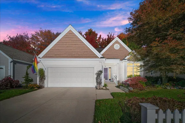 $655,900 | 17711 Cobblefield Lane, Spring Lake, MI 49456