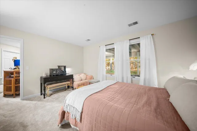 $699,900 | 17711 Cobblefield Lane, Spring Lake, MI 49456