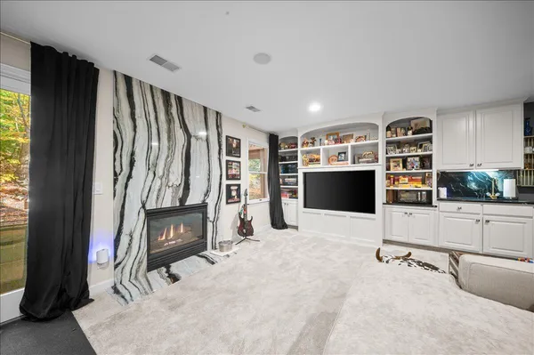 $655,900 | 17711 Cobblefield Lane, Spring Lake, MI 49456
