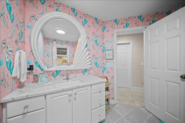 $699,900 | 17711 Cobblefield Lane, Spring Lake, MI 49456