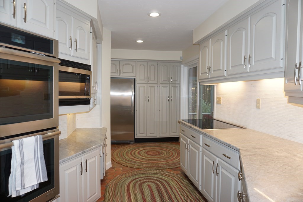 304 Nagog Hill Road Acton, MA 01720 - Photo 12 of 42