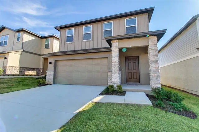 $2,600 | 2216 Bear Peak Drive, Minneola, FL 34715