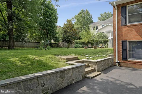 $4,400 | 6513 Old Dominion Drive, McLean, VA 22101