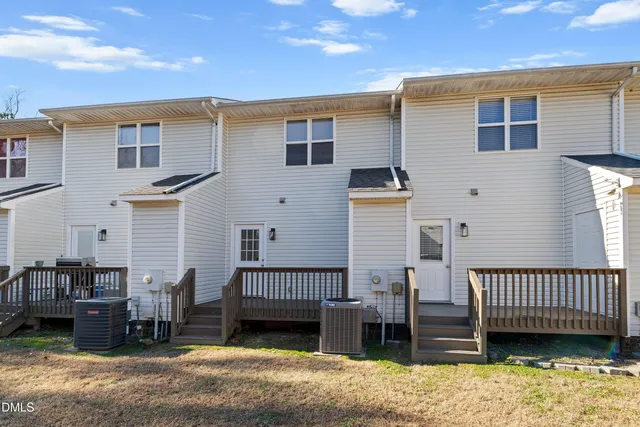 $1,350 | 365 East Williams Street, Angier, NC 27501