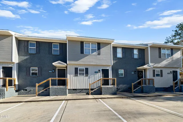 $1,350 | 365 East Williams Street, Angier, NC 27501