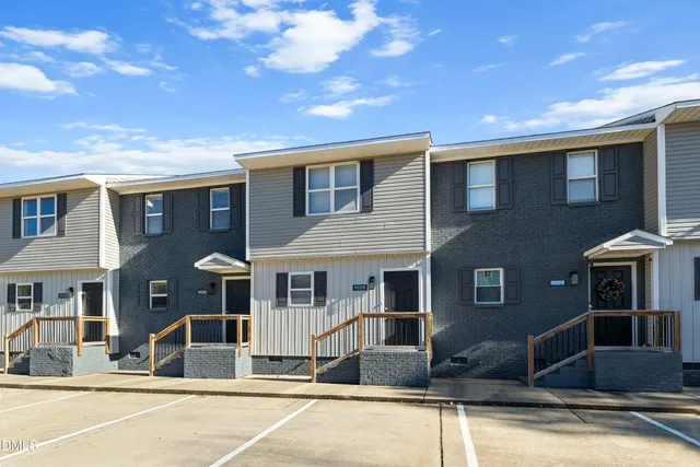 $1,350 | 365 East Williams Street, Angier, NC 27501