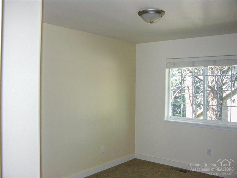 61278 Southwest Brookside Loop Bend, OR 97702 - Photo 9 of 25 Additional Photo