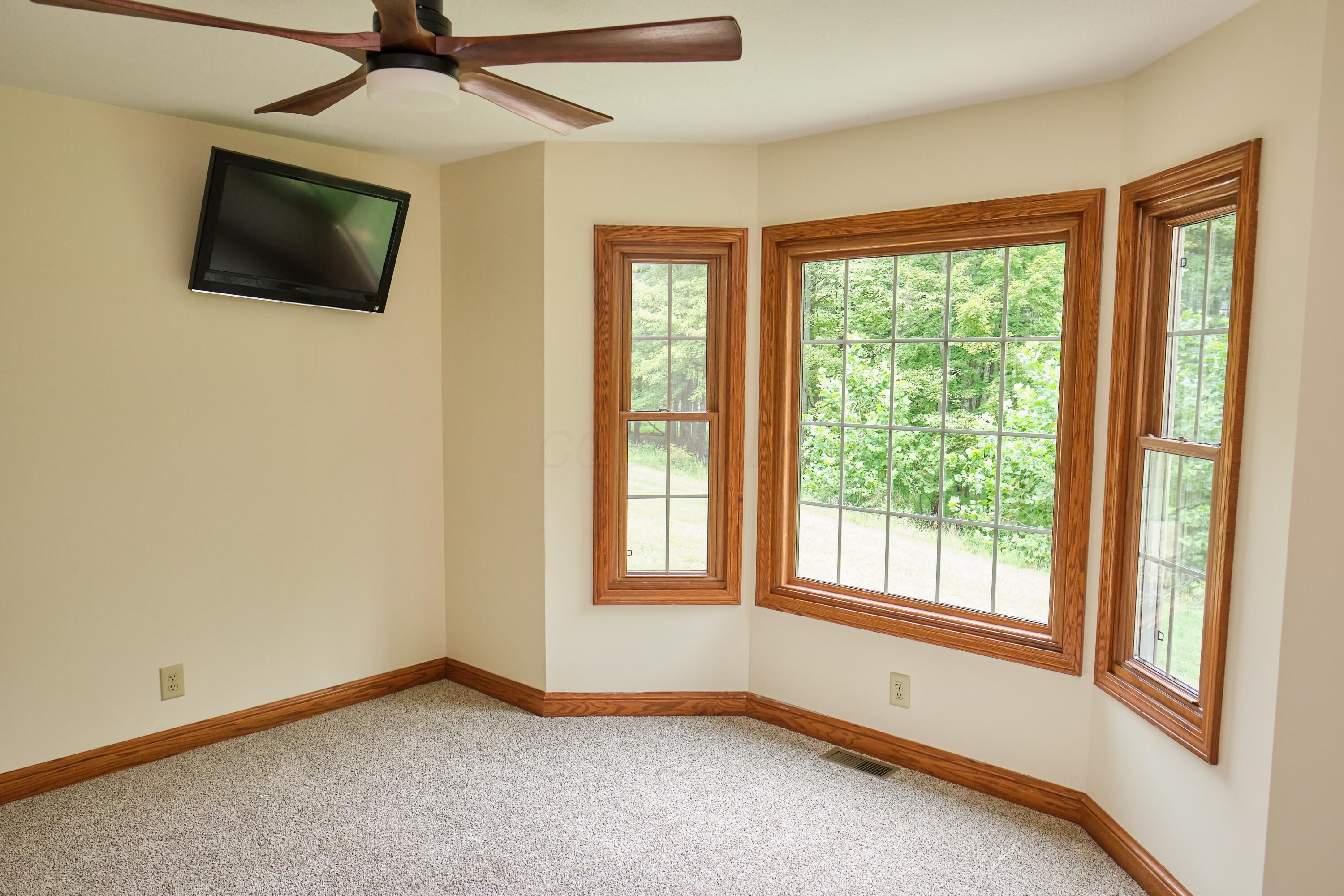 1189 Ridge Road Northeast Lancaster, OH 43130 - Photo 51 of 109 IMG_3826-compressed