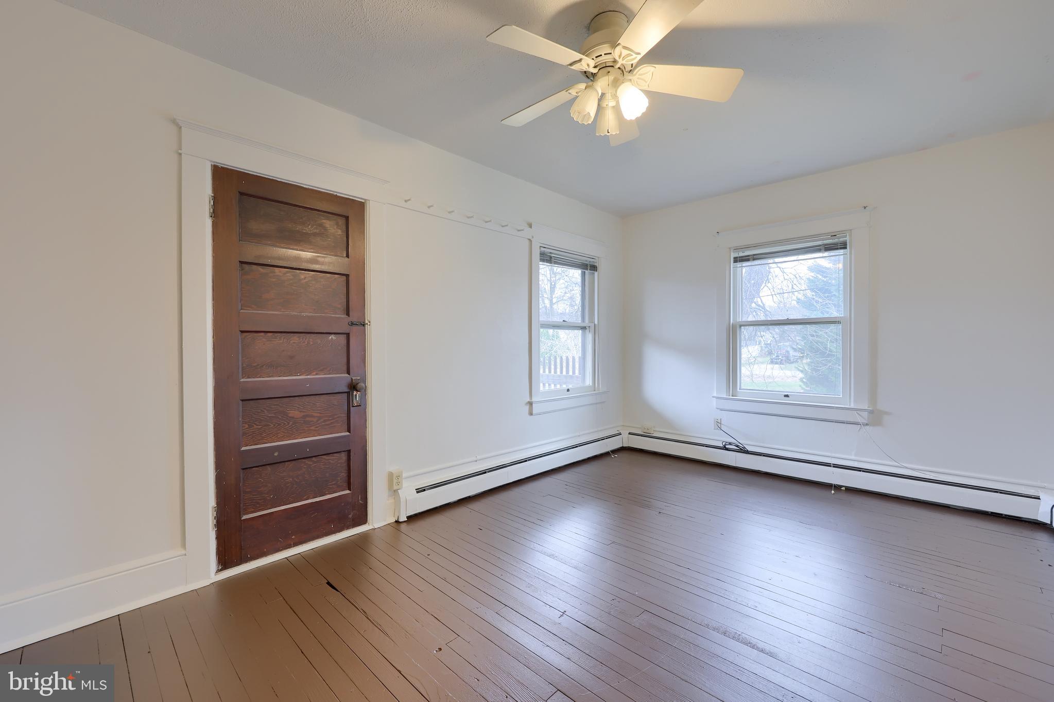 215 Pinehurst Road York, PA 17402 - Photo 22 of 30 Gallery Image 22
