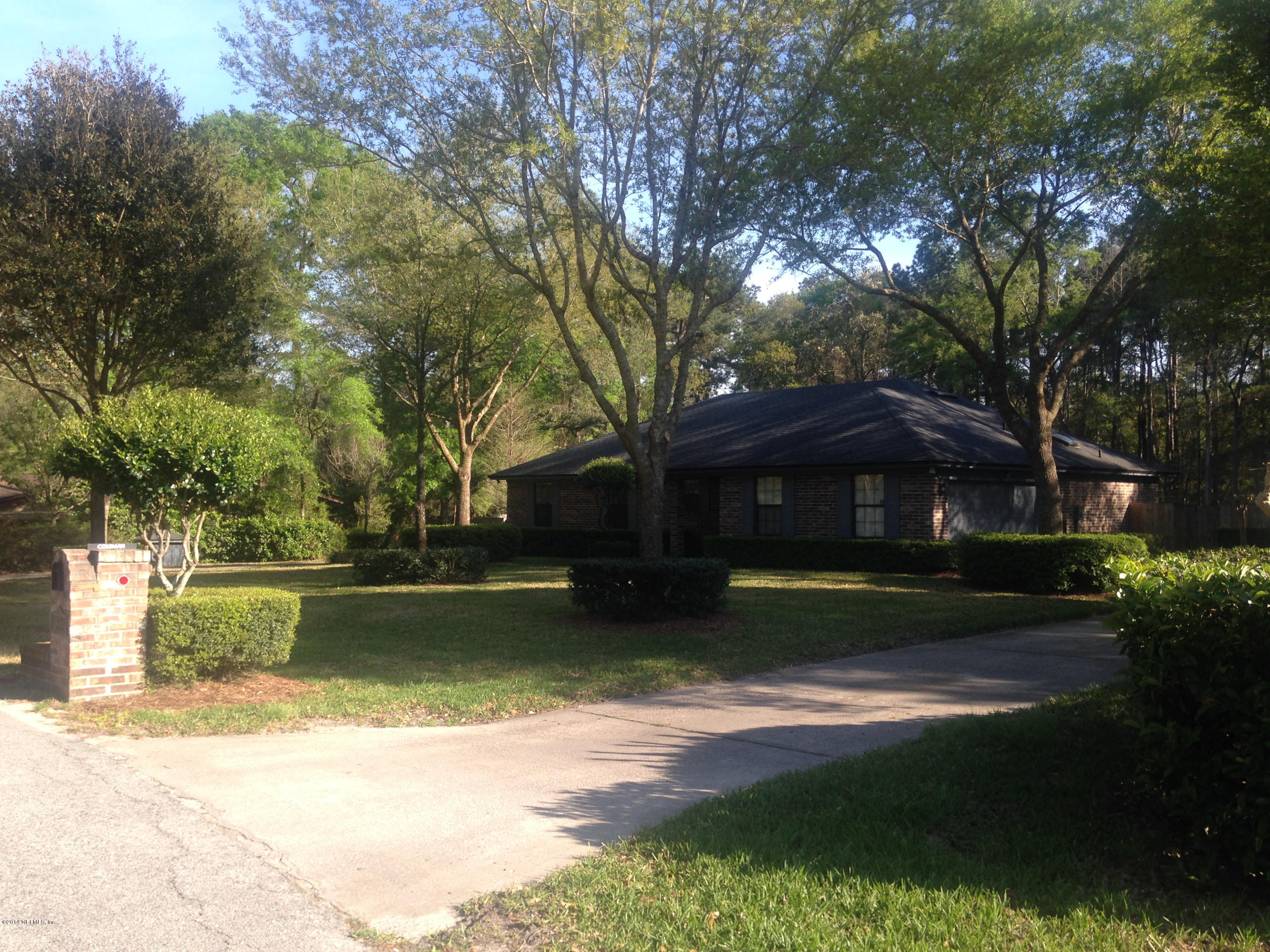 4325 Banks Road Middleburg, FL 32068 - Photo 3 of 61 Side of Home-Driveway
