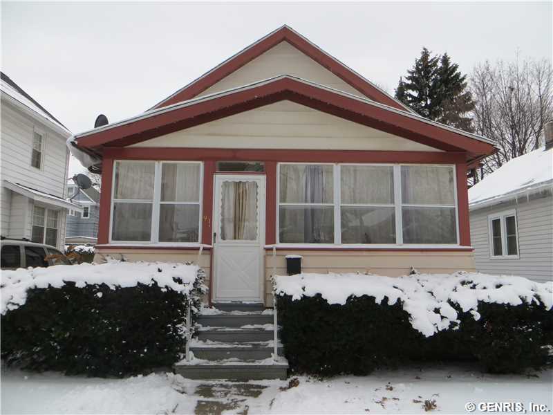 91 Furlong Street Rochester, NY 14621 - Photo 1 of 1 Exterior Front.