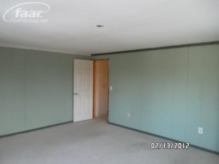 17085 Hickory Ridge Road Holly, MI 48442 - Photo 12 of 19 20192533-11.JPG