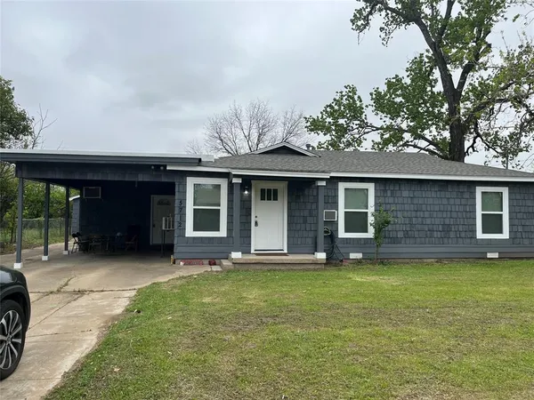 $2,000 | 5712 Whittlesey Road, Fort Worth, TX 76119