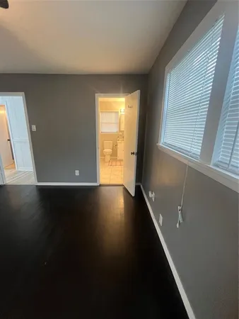 $2,000 | 5712 Whittlesey Road, Fort Worth, TX 76119