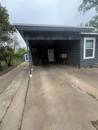$2,000 | 5712 Whittlesey Road, Fort Worth, TX 76119