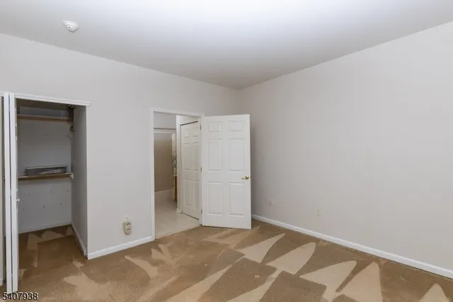 $279,000 | 3302 Cleveland Lane, Unit 302, Rockaway, NJ 07866