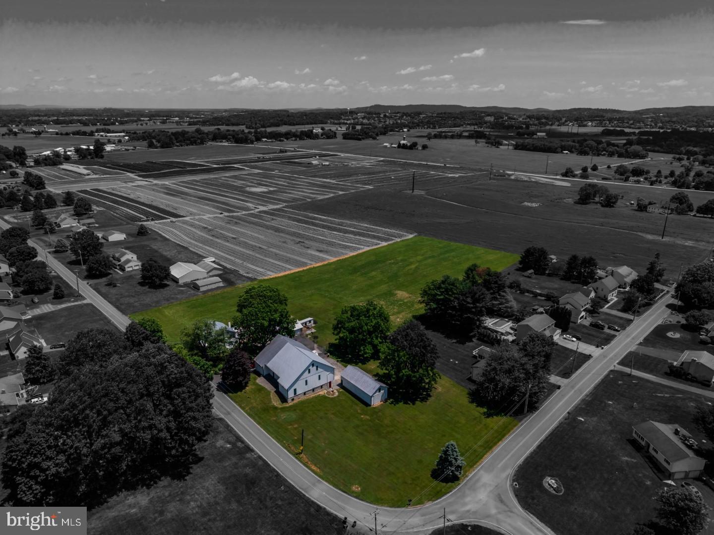 895 Eppley Road Mechanicsburg, PA 17055 - Photo 8 of 54