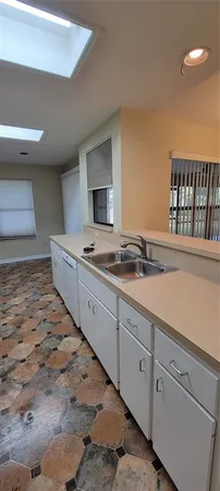 $1,900 | 1719 Southwest 75th Terrace, Gainesville, FL 32607
