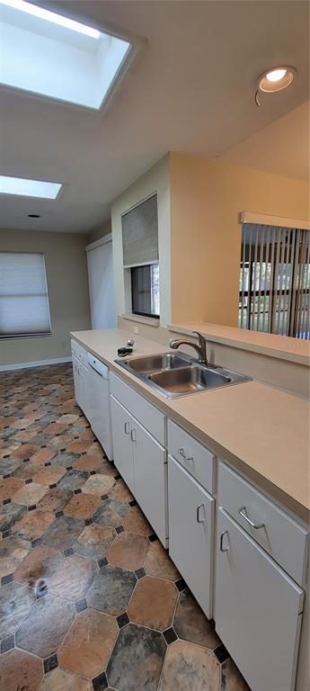 1719 Southwest 75th Terrace Gainesville, FL 32607 - Photo 17 of 51