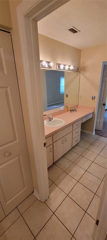 1719 Southwest 75th Terrace Gainesville, FL 32607 - Photo 34 of 51