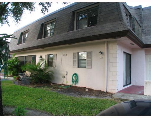 9470 Southwest 61st Way, Unit 2A Boca Raton, FL 33428 - Photo 1 of 1 Primary Photo